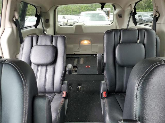 Photo 10 from auction – 2013 CHRYSLER TOWN & COU with VIN 2C4RC1BG3DR632534