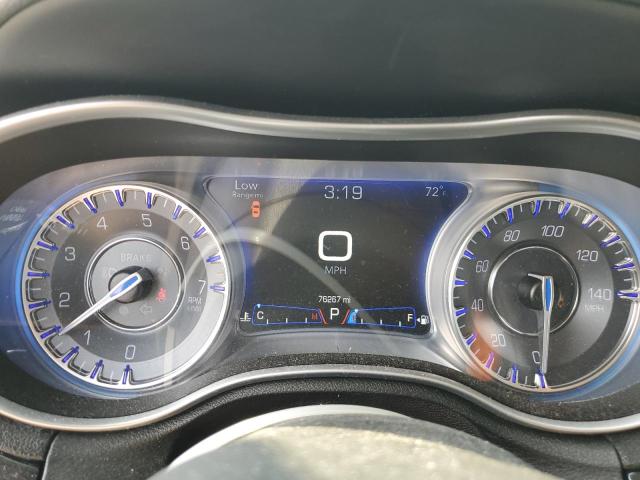 Photo 9 from auction – 2018 CHRYSLER 300 LIMITE with VIN 2C3CCAKG7JH144425