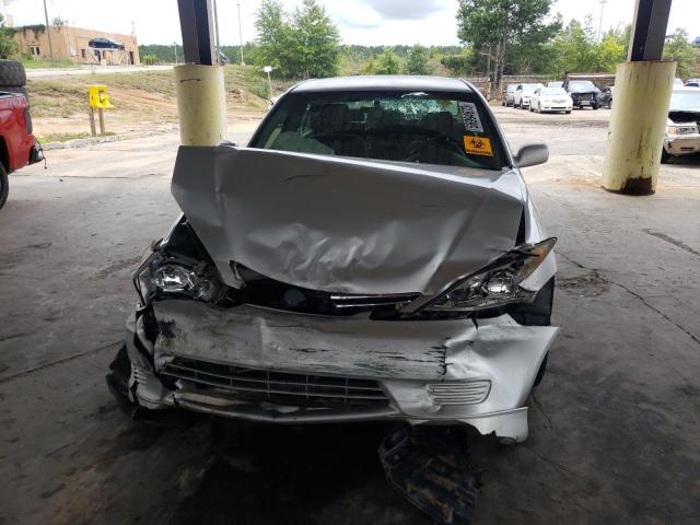Photo 5 from auction – 2005 TOYOTA CAMRY LE with VIN 4T1BE32K25U626977