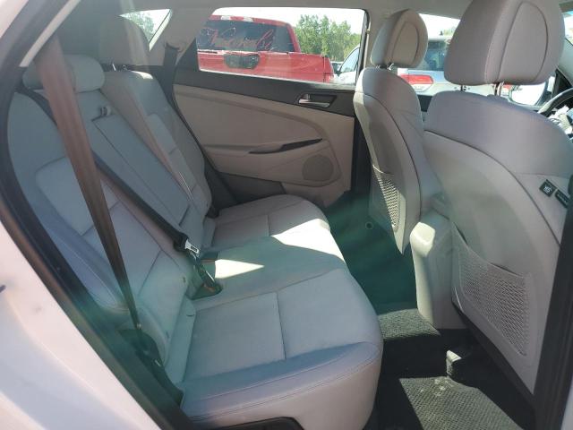 Photo 11 from auction – 2017 HYUNDAI TUCSON LIM with VIN KM8J3CA46HU476509