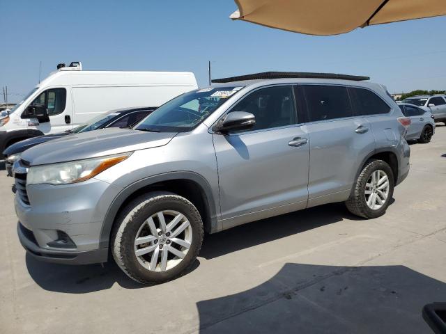 TOYOTA HIGHLANDER 2015 with VIN 5TDZKRFHXFS055290 - Photo from auction