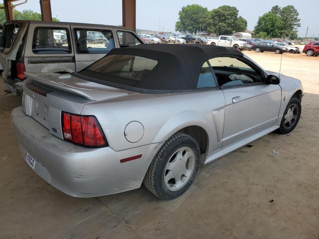 Photo 3 from auction – 2000 FORD MUSTANG with VIN 1FAFP4442YF170546
