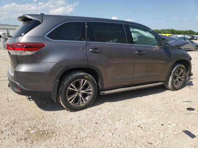 Photo 3 from auction – 2017 TOYOTA HIGHLANDER with VIN 5TDZZRFH6HS208942
