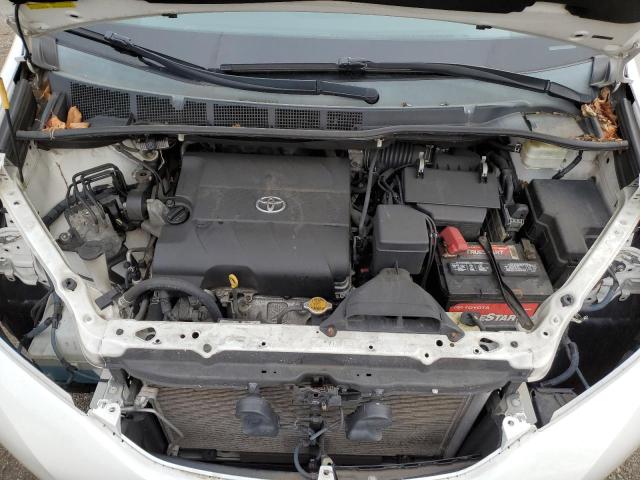 Photo 12 from auction – 2015 TOYOTA SIENNA XLE with VIN 5TDYK3DC6FS579746