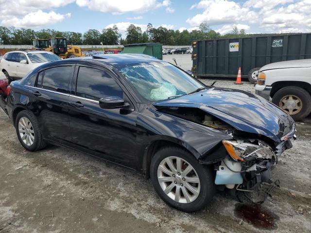 Photo 4 from auction – 2013 CHRYSLER 200 TOURIN with VIN 1C3CCBBB1DN679112