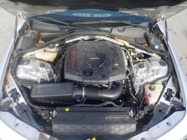 Photo 11 from auction – 2017 ALFA ROMEO GIULIA with VIN ZARFAEBN0H7551518