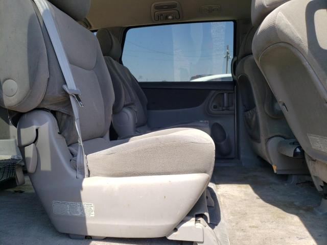 Photo 11 from auction – 2005 TOYOTA SIENNA CE with VIN 5TDZA23C25S358288