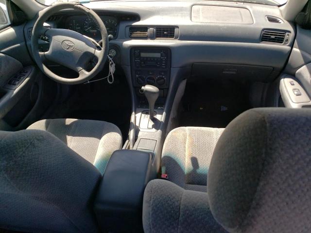 Photo 8 from auction – 2001 TOYOTA CAMRY CE with VIN 4T1BG22K01U763818