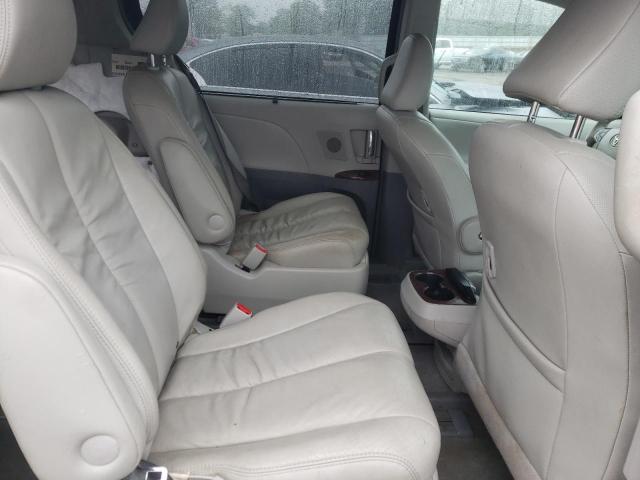 Photo 11 from auction – 2011 TOYOTA SIENNA XLE with VIN 5TDDK3DC0BS030150