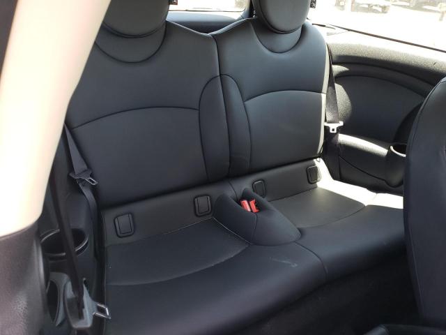 Photo 10 from auction – 2014 MINI COOPER CLU with VIN WMWZF3C50ET492689
