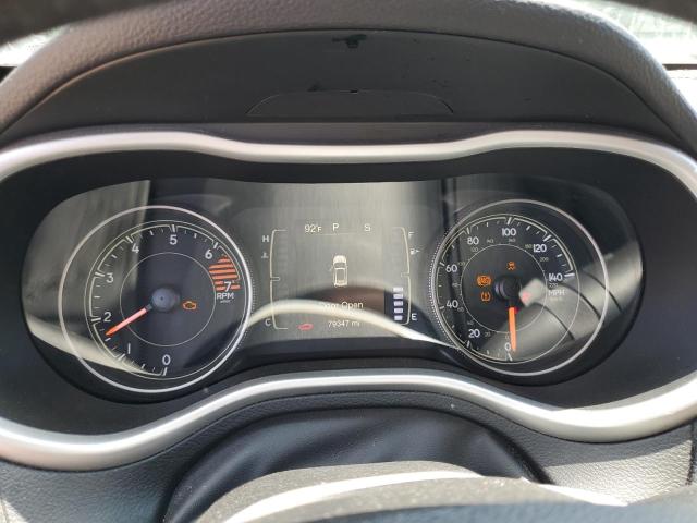 Photo 9 from auction – 2017 JEEP CHEROKEE with VIN 1C4PJLCB4HW517823