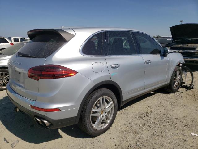 Photo 3 from auction – 2018 PORSCHE CAYENNE S with VIN WP1AB2A28JLA60908