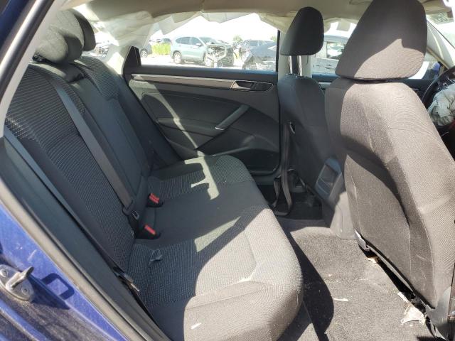 Photo 10 from auction – 2016 VOLKSWAGEN PASSAT with VIN 1VWAT7A30GC047127