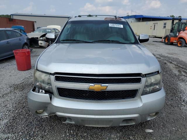 Photo 5 from auction – 2011 CHEVROLET SUBURBAN C with VIN 1GNSCJE04BR359551