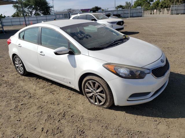 Photo 4 from auction – 2016 KIA FORTE LX with VIN KNAFX4A66G5511576