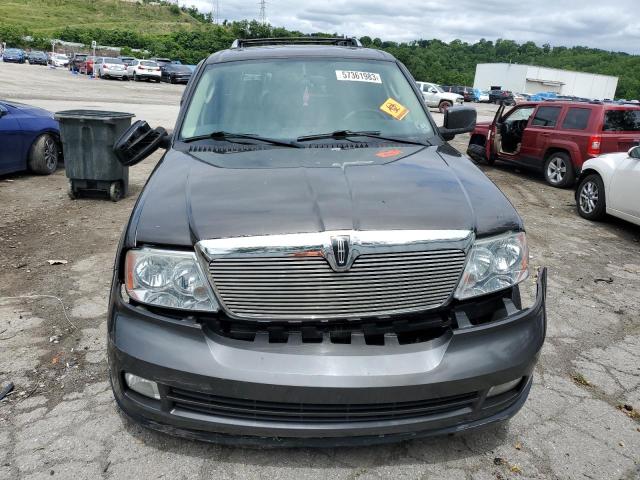 Photo 5 from auction – 2005 LINCOLN NAVIGATOR with VIN 5LMFU28555LJ18828