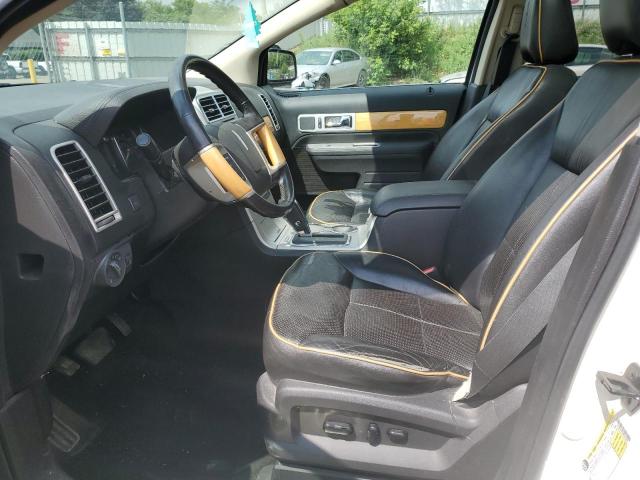 Photo 7 from auction – 2008 LINCOLN MKX with VIN 2LMDU88C98BJ03690