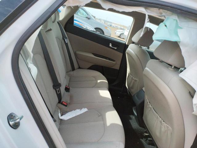 Photo 10 from auction – 2016 KIA OPTIMA LX with VIN 5XXGT4L31GG062907