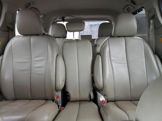 Photo 10 from auction – 2011 TOYOTA SIENNA XLE with VIN 5TDYK3DCXBS090972
