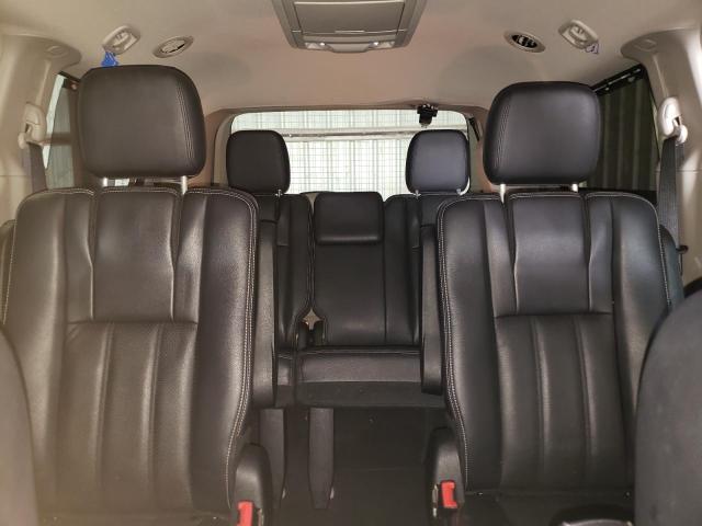 Photo 10 from auction – 2013 CHRYSLER TOWN & COU with VIN 2C4RC1CG0DR534415