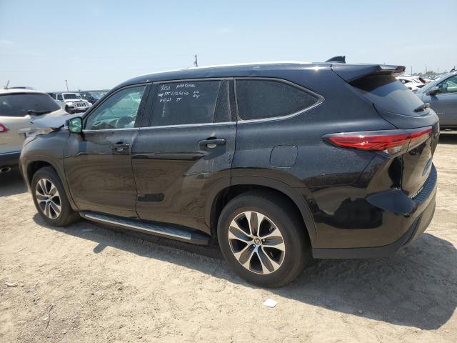 Photo 2 from auction – 2022 TOYOTA HIGHLANDER with VIN 5TDGZRAH8NS117519