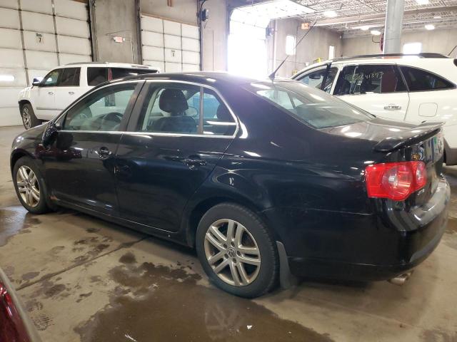 Photo 2 from auction – 2007 VOLKSWAGEN JETTA WOLF with VIN 3VWEF71K67M119012