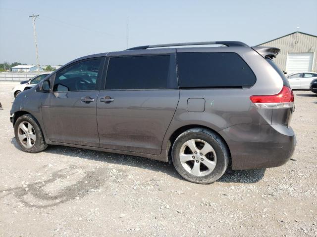 Photo 2 from auction – 2013 TOYOTA SIENNA LE with VIN 5TDKK3DC9DS393556
