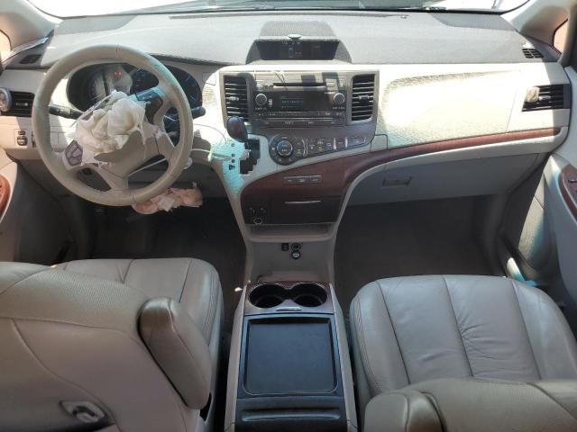 Photo 8 from auction – 2011 TOYOTA SIENNA XLE with VIN 5TDYK3DC5BS010770