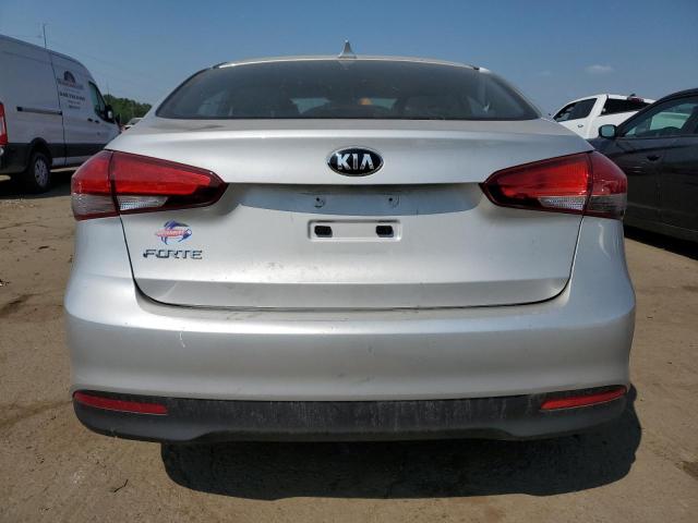 Photo 6 from auction – 2018 KIA FORTE LX with VIN 3KPFK4A77JE186023