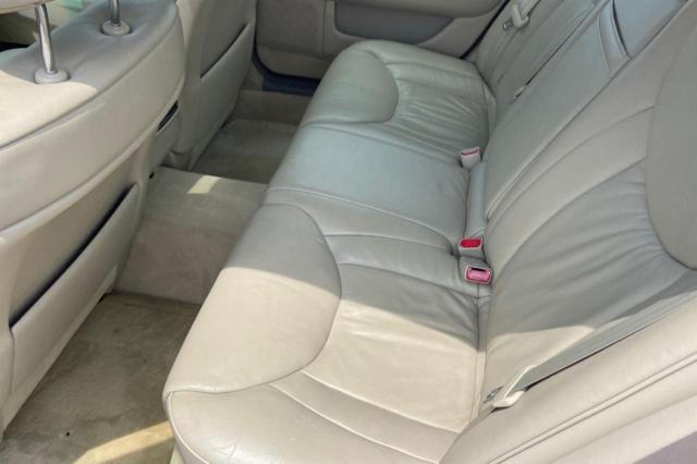 Photo 6 from auction – 2002 LEXUS LS 430 with VIN JTHBN30F120055171