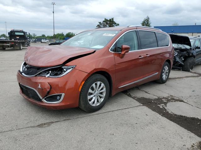 CHRYSLER PACIFICA T 2018 with VIN 2C4RC1EG2JR289531 - Photo from auction