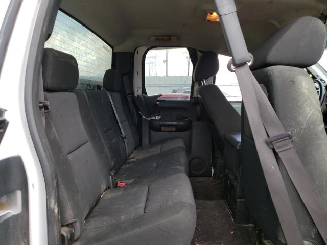 Photo 10 from auction – 2013 CHEVROLET SILVERADO with VIN 1GCRKSE03DZ156329