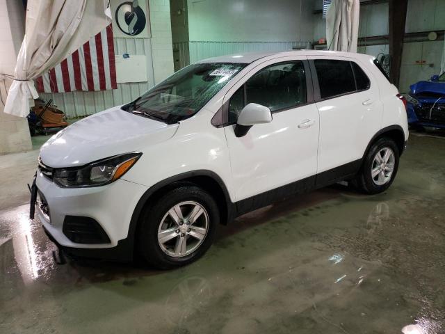 CHEVROLET TRAX LS 2020 with VIN KL7CJKSB5LB017953 - Photo from auction