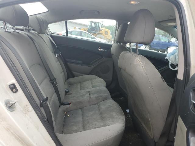 Photo 10 from auction – 2015 KIA FORTE LX with VIN KNAFK4A69F5366370