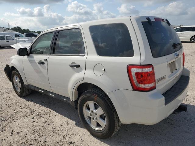Photo 2 from auction – 2011 FORD ESCAPE XLS with VIN 1FMCU0C71BKA21579
