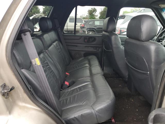Photo 11 from auction – 2002 CHEVROLET BLAZER with VIN 1GNDT13W22K166646