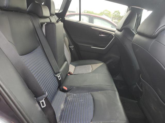 Photo 11 from auction – 2019 TOYOTA RAV4 XSE with VIN 2T3EWRFV8KW028221