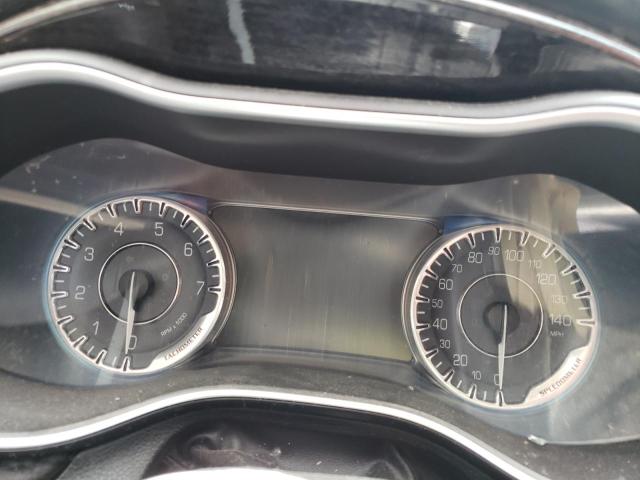 Снимка 9 от търг – 2015 CHRYSLER 200 C с VIN 1C3CCCCB3FN610851