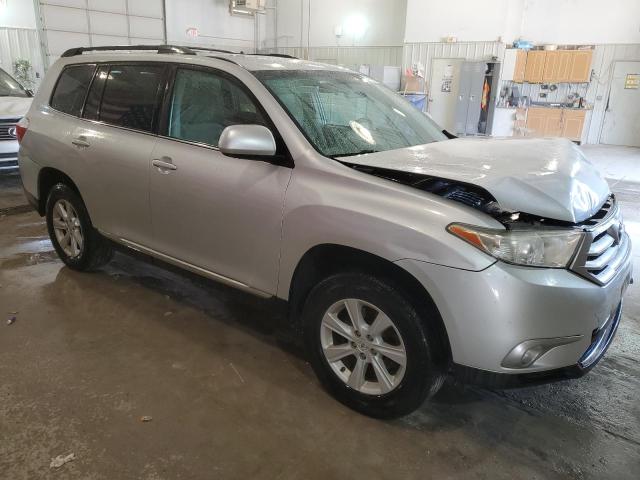 Photo 4 from auction – 2012 TOYOTA HIGHLANDER with VIN 5TDBK3EH1CS134164