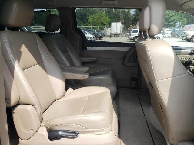 Photo 11 from auction – 2011 VOLKSWAGEN ROUTAN with VIN 2V4RW3DG7BR642289