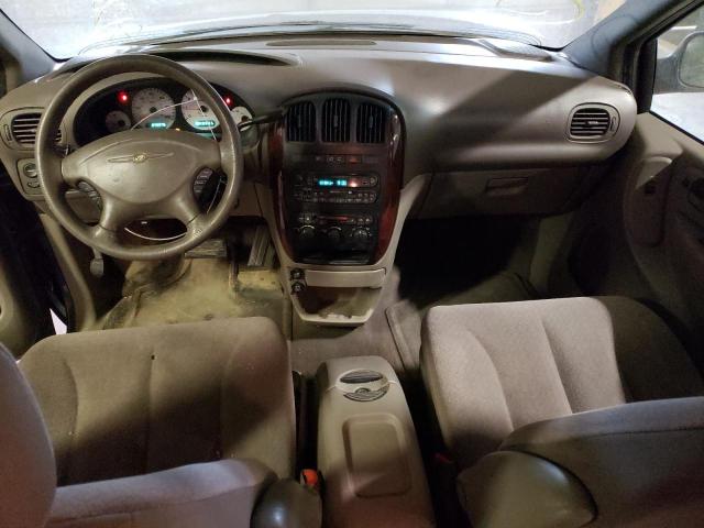 Photo 8 from auction – 2003 CHRYSLER TOWN & COU with VIN 2C4GP44L83R324085