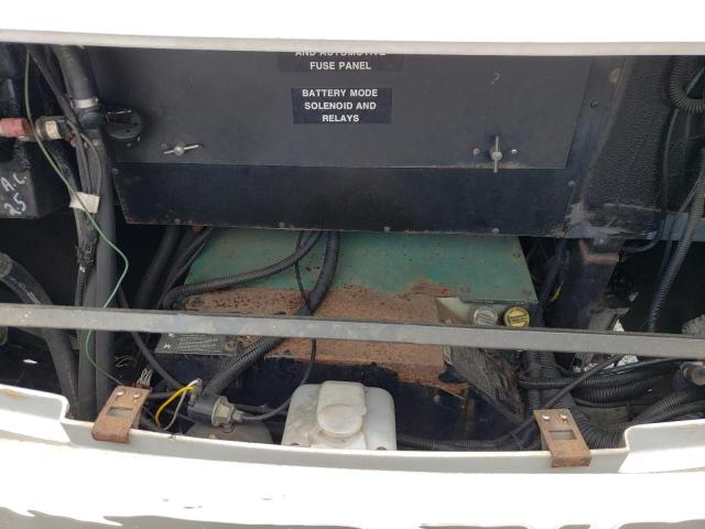 Photo 9 from auction – 2002 FREIGHTLINER CHASSIS X with VIN 4UZAAHAK62CK15170