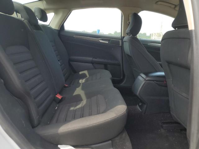 Photo 10 from auction – 2017 FORD FUSION S with VIN 3FA6P0G71HR388284