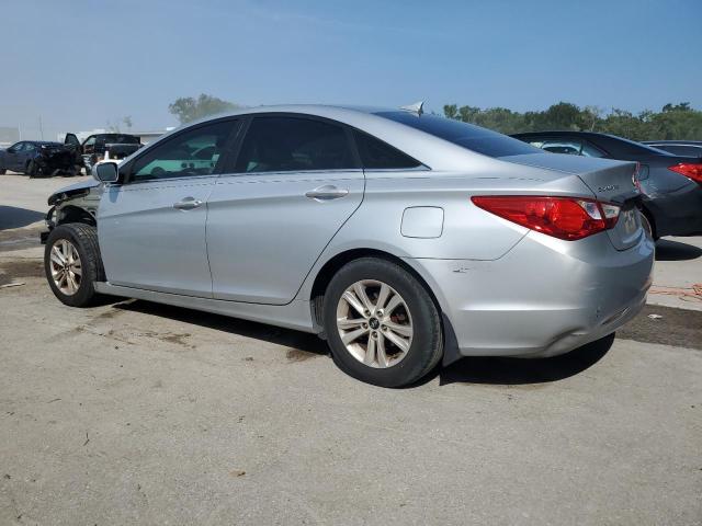 Photo 2 from auction – 2013 HYUNDAI SONATA GLS with VIN 5NPEB4AC2DH739881
