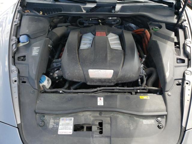 Photo 12 from auction – 2011 PORSCHE CAYENNE S with VIN WP1AE2A2XBLA93563