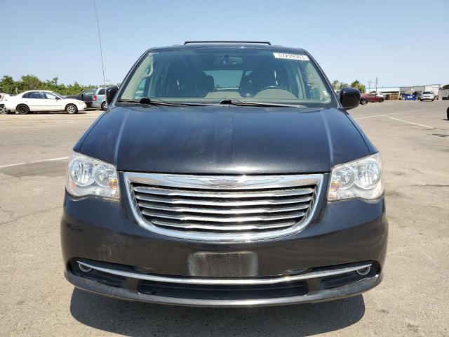 Photo 5 from auction – 2016 CHRYSLER TOWN & COU with VIN 2C4RC1BG0GR299505