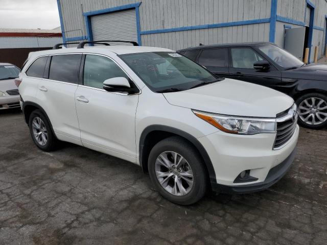Photo 4 from auction – 2015 TOYOTA HIGHLANDER with VIN 5TDBKRFH5FS175242