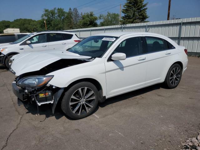 CHRYSLER 200 S 2013 with VIN 1C3CCBBB4DN513182 - Photo from auction