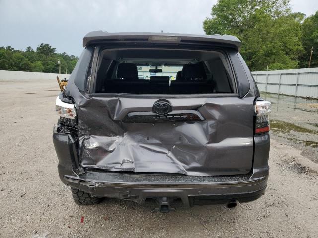 Photo 6 from auction – 2019 TOYOTA 4RUNNER SR with VIN JTEBU5JR1K5680208