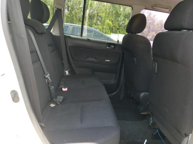 Photo 10 from auction – 2005 TOYOTA SCION XB with VIN JTLKT324154002829